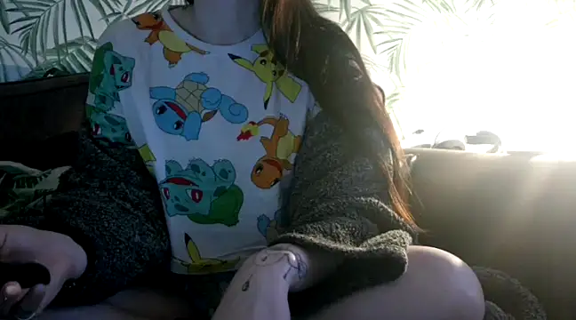 Snapshot of LexiSnowUK chatting on 02-24-25, 11:32 LexiSnowUK online show from 02-24-25, 11:32