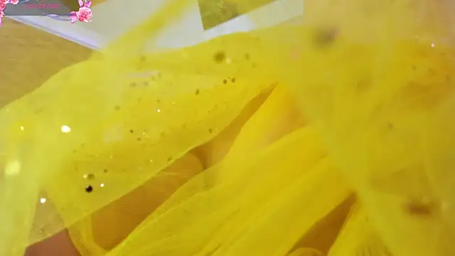  jade white  online show from 03-03-25, 06:24