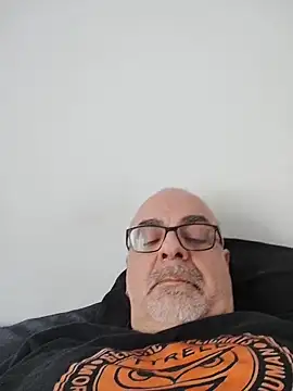 Satiro Sevilla online show from 02-02-26, 02:49