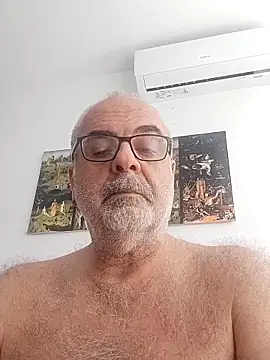 Satiro Sevilla online show from 09-22-25, 11:49