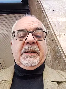 Satiro Sevilla online show from 11-23-25, 10:58