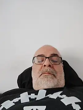 Satiro Sevilla online show from 02-13-26, 09:31