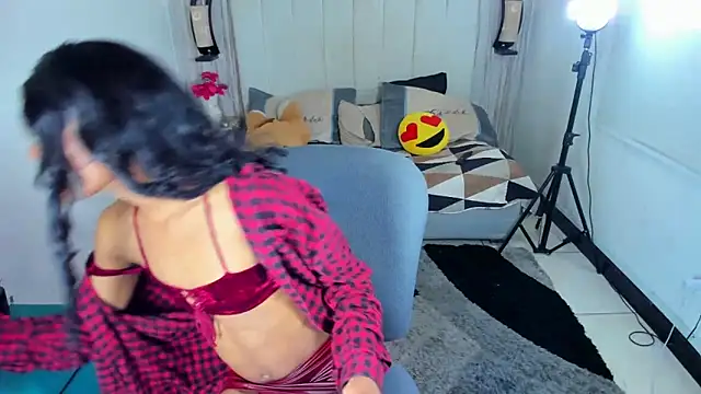 Strella ferrera online show from 03-15-25, 06:36