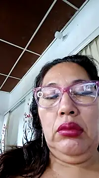 Snapshot of anniecoopeer chatting on 03-22-25, 04:15 anniecoopeer online show from 03-22-25, 04:15