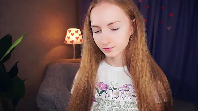 EsmaCarll online show from 03-01-25, 08:21