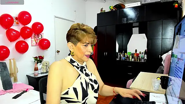 Angelina Stone 65 online show from 02-16-26, 09:24