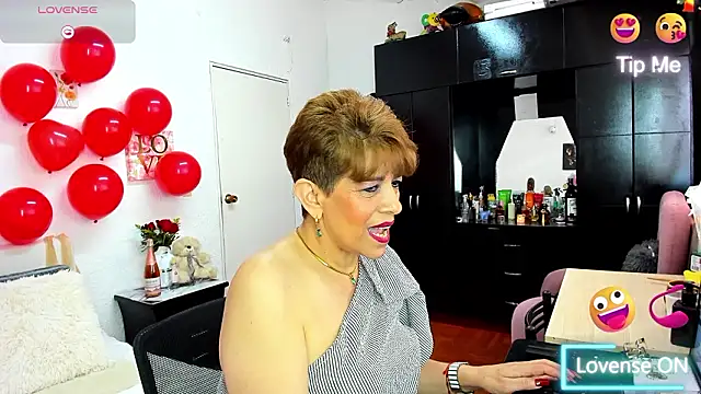 Angelina Stone 65 online show from 02-17-26, 07:55