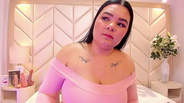 Snapshot of KatyaPittman chatting on 02-07-26, 05:54 KatyaPittman online show from 02-07-26, 05:54