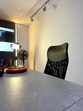 NairobiLee online show from 11-01-25, 10:09