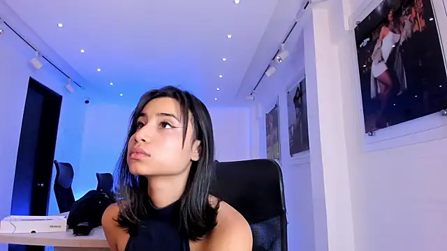 NairobiLee online show from 09-23-25, 10:55