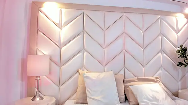 NairobiLee online show from 04-14-26, 11:48