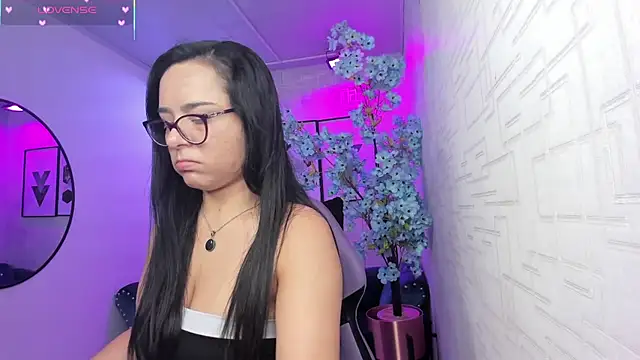 Tiara rr online show from 01-17-26, 03:32