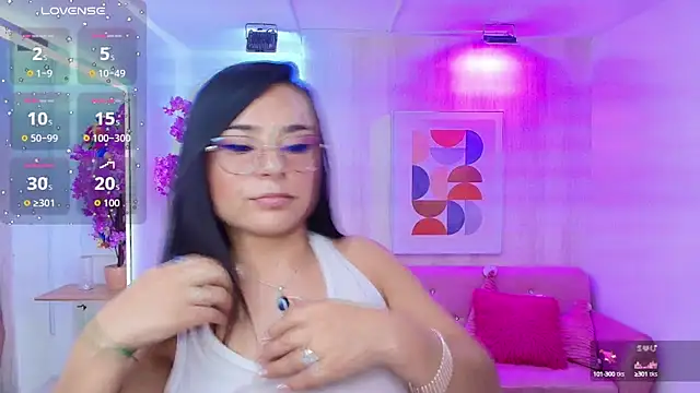 Tiara rr online show from 09-26-25, 07:32