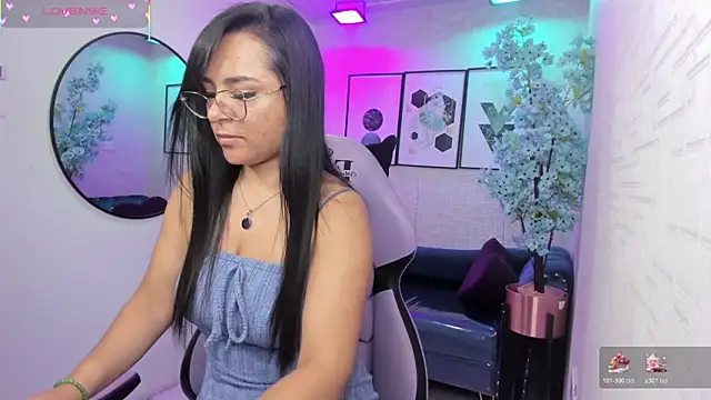 Tiara rr online show from 03-27-26, 03:48