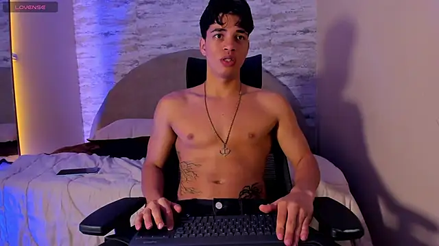 Benjamin More online show from 03-01-25, 12:01