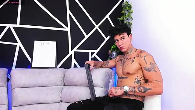 JUSTIN FULLER1 online show from 02-26-25, 07:21