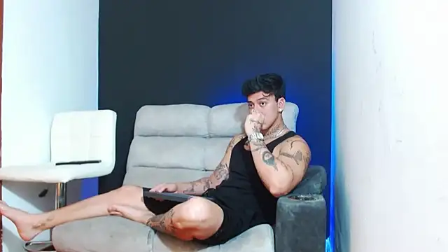 JUSTIN FULLER1 online show from 03-07-26, 07:30