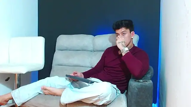 Snapshot of JUSTIN_FULLER1 chatting on 03-03-26, 06:59 JUSTIN FULLER1 online show from 03-03-26, 06:59