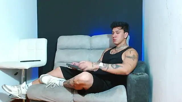 Snapshot of JUSTIN_FULLER1 chatting on 02-28-26, 03:39 JUSTIN FULLER1 online show from 02-28-26, 03:39