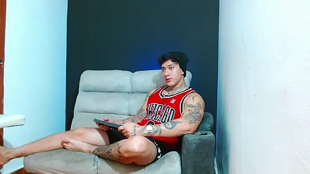JUSTIN FULLER1 online show from 07-24-26, 02:35