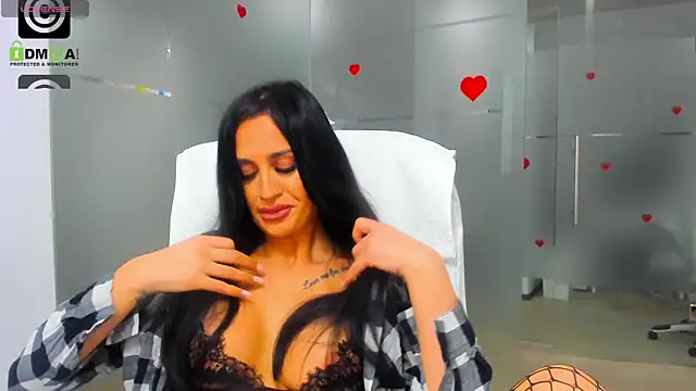 Queenrafaella online show from 02-27-26, 03:01