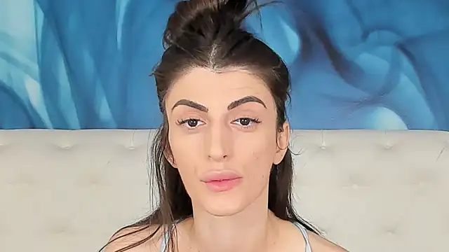 SkinnyDolly online show from 10-05-25, 02:02