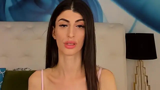 SkinnyDolly online show from 03-12-25, 09:03