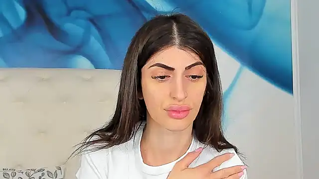 SkinnyDolly online show from 04-15-26, 02:17