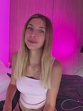 emma05 online show from 06-30-26, 06:13