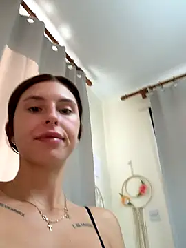 emma05 online show from 09-24-25, 06:09