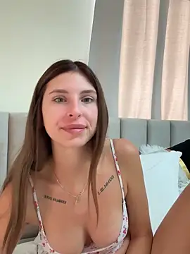 emma05 online show from 09-14-25, 06:25