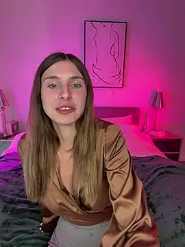 Snapshot of emma05 chatting on 05-10-26, 02:30 emma05 online show from 05-10-26, 02:30