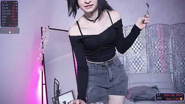Snapshot of sylvie_fey chatting on 05-04-26, 02:15 sylvie fey online show from 05-04-26, 02:15