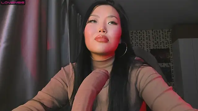 Snapshot of uko_sa chatting on 10-16-25, 03:42 uko sa online show from 10-16-25, 03:42