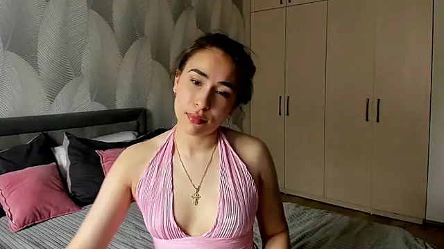 Snapshot of Bambiii_bby chatting on 06-11-26, 07:05 Bambiii bby online show from 06-11-26, 07:05