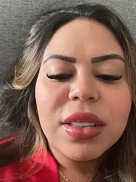 Snapshot of lariic chatting on 02-21-26, 08:33 lariic online show from 02-21-26, 08:33