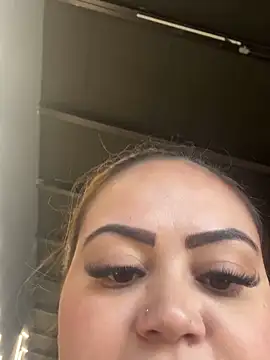 Snapshot of lariic chatting on 09-08-25, 06:18 lariic online show from 09-08-25, 06:18