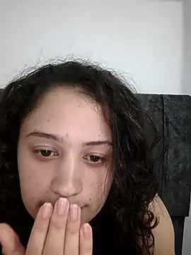 alana 2024 online show from 10-05-25, 02:35