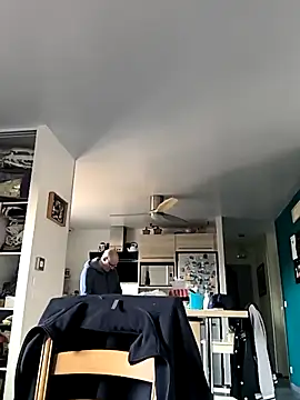 bogland33 online show from 03-23-26, 07:41