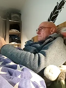 bogland33 online show from 01-31-26, 07:34