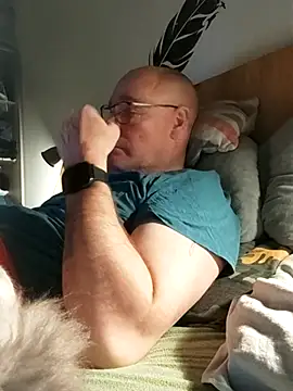 bogland33 online show from 04-07-26, 07:48