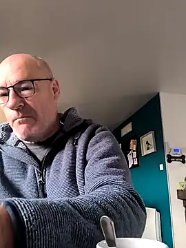 bogland33 online show from 11-07-25, 07:24