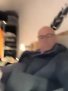 bogland33 online show from 12-14-25, 10:15