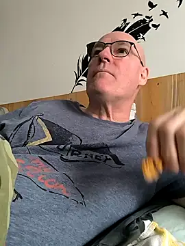 bogland33 online show from 02-22-26, 02:08