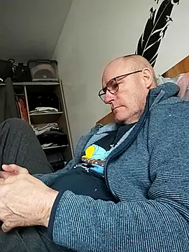 bogland33 online show from 02-28-26, 11:10