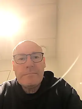 bogland33 online show from 11-04-25, 04:33