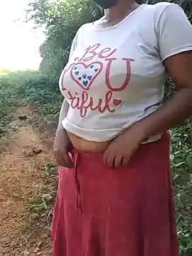 Snapshot of kumaricapalsex2 chatting on 02-10-25, 03:35 kumaricapalsex2 online show from 02-10-25, 03:35