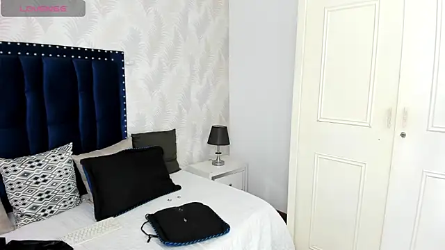 AddictivextS online show from 01-18-26, 02:09