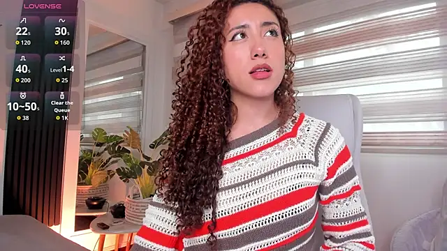 miss catalinaa online show from 11-04-25, 11:47