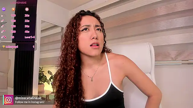 Snapshot of miss_catalinaa chatting on 03-06-26, 12:00 miss catalinaa online show from 03-06-26, 12:00